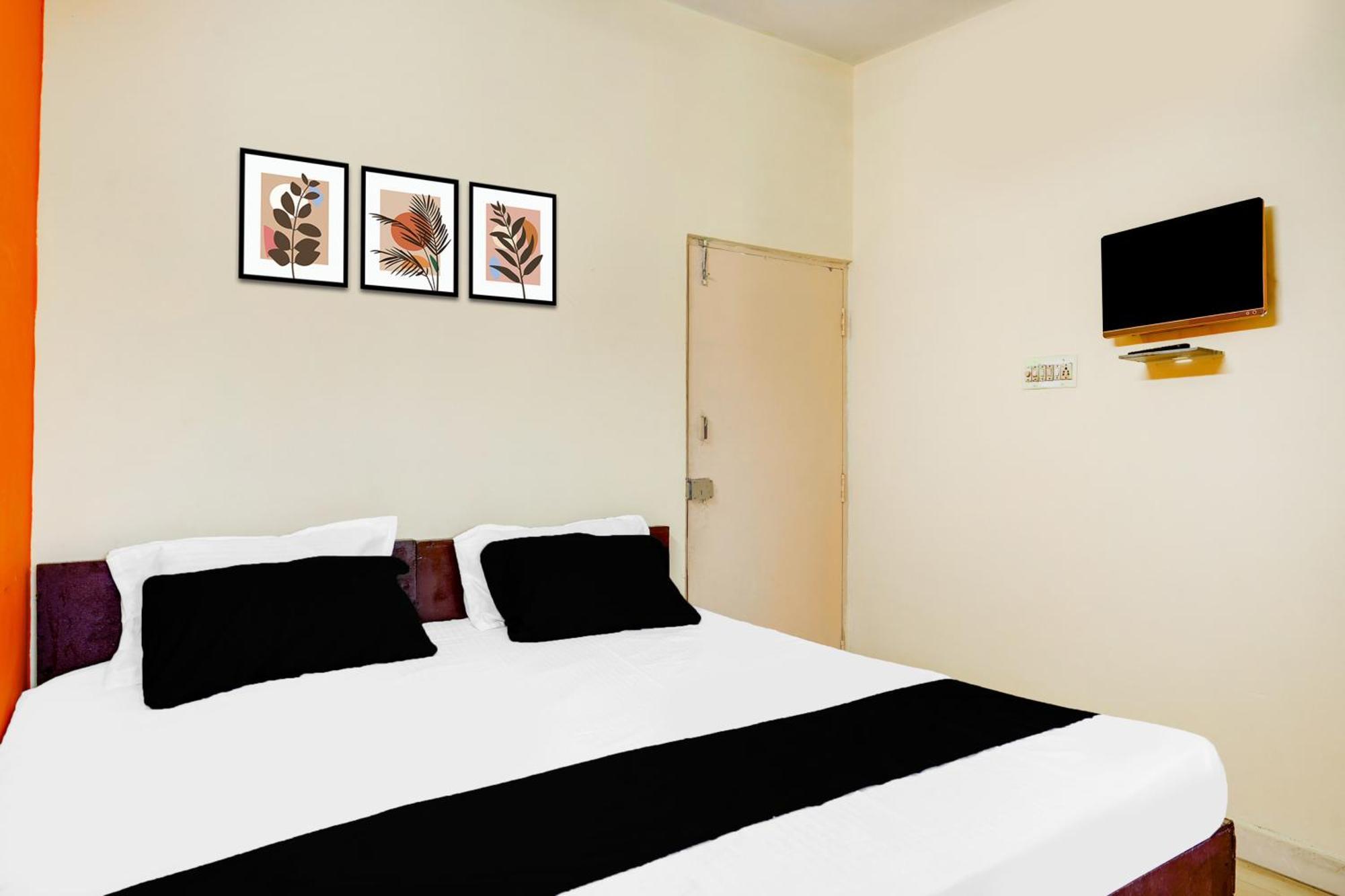 Super Townhouse Marathahalli Near Klm Fashion Mall Bangalore Exterior foto