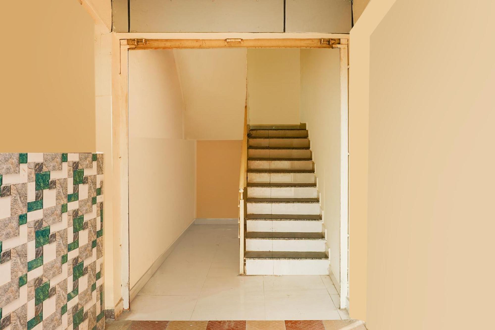 Super Townhouse Marathahalli Near Klm Fashion Mall Bangalore Exterior foto